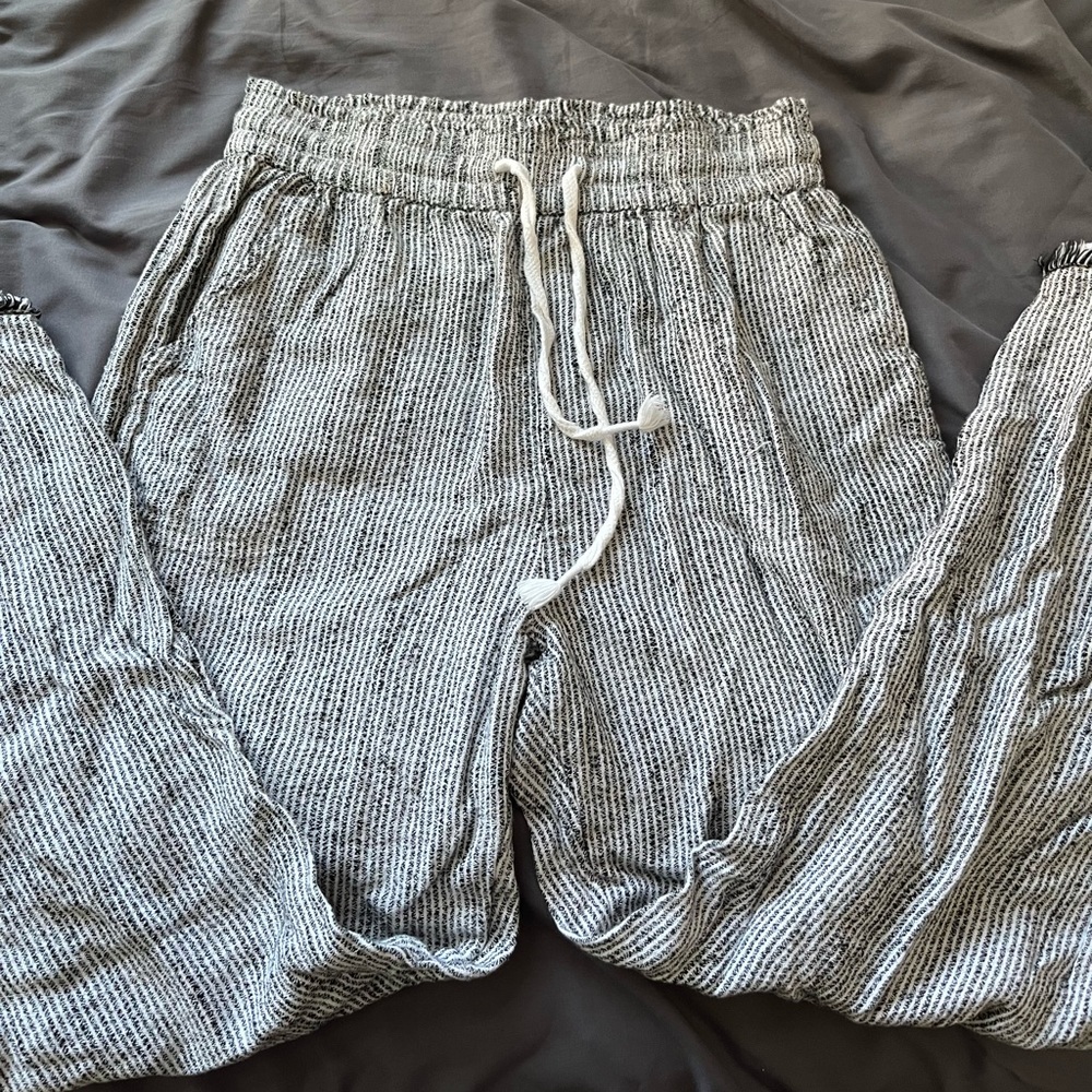 Aerie beachy pants